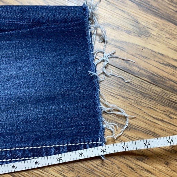 Miss Me Jeans - Picture 7 of 9